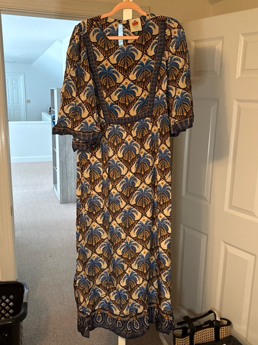 A315 - FARM Rio Cocopalm Beige Maxi Dress XL Embroidered